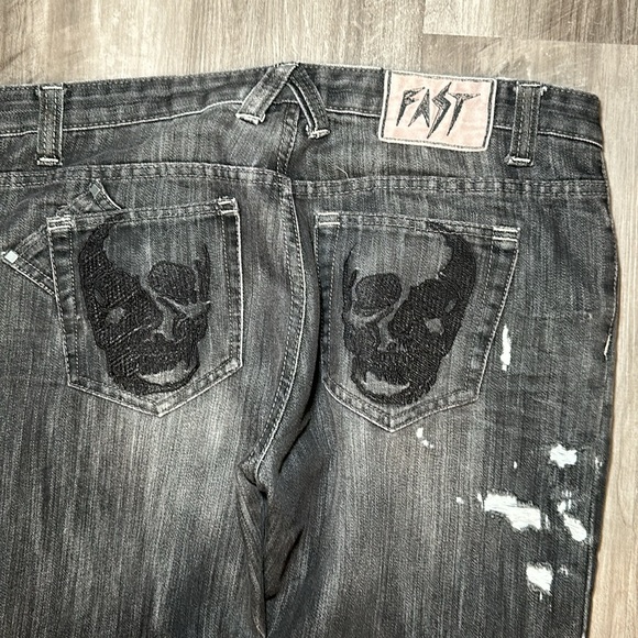 Live Fast Die Young Distressed Slim Jeans - 36x32 - Picture 5 of 10